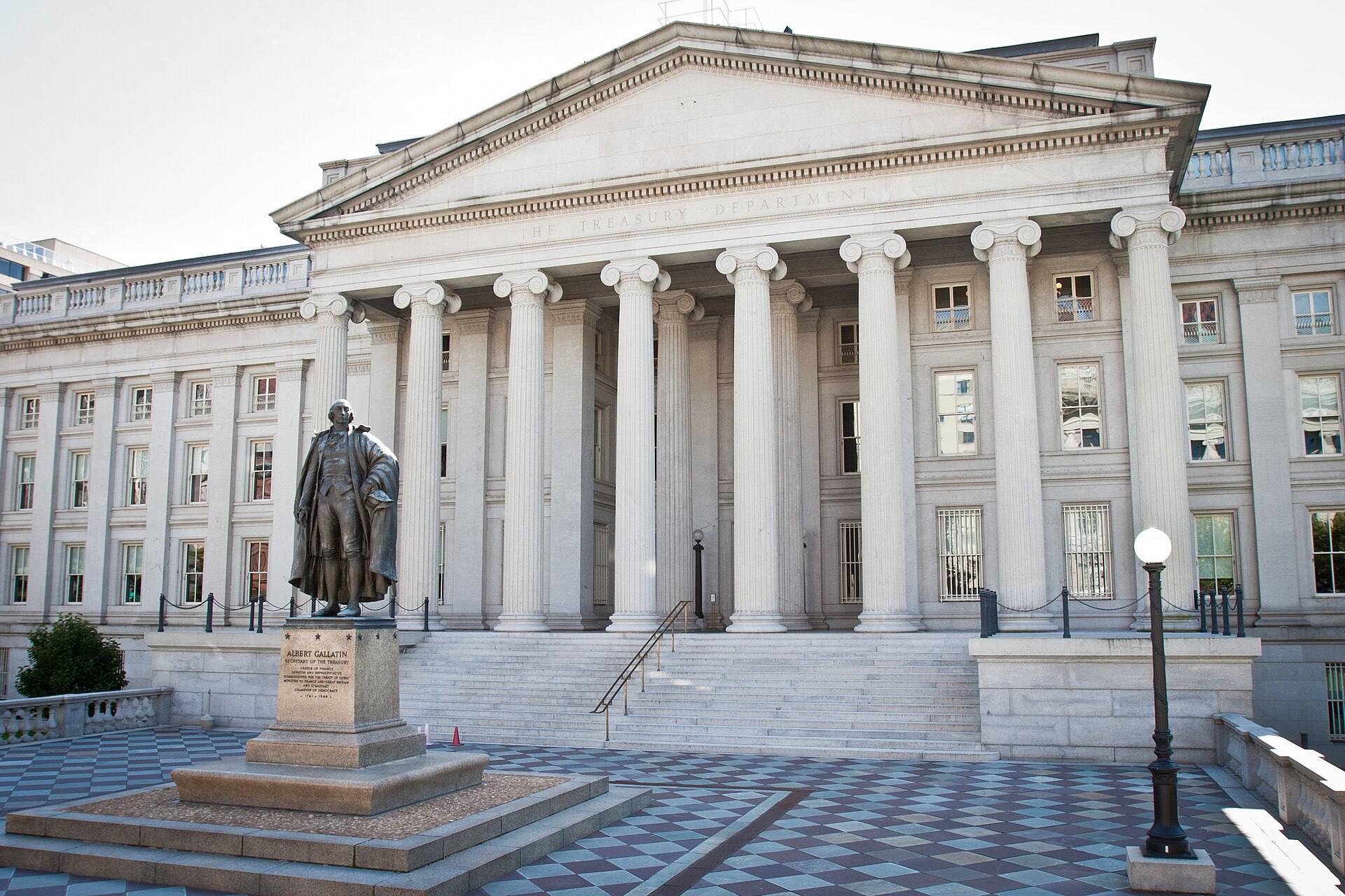 Photo of the US Treasury Building